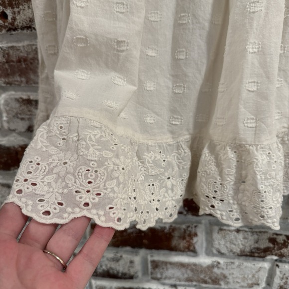 American Eagle Baby Doll Cream Smocked Eyelet Puff Sleeve Tiered‎ Mini Dress M - Picture 11 of 16